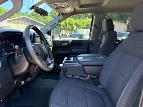 Used 2022 Chevrolet Silverado 2500 Custom w/ Snow Plow Prep/Camper Package AWD/4WD image 29