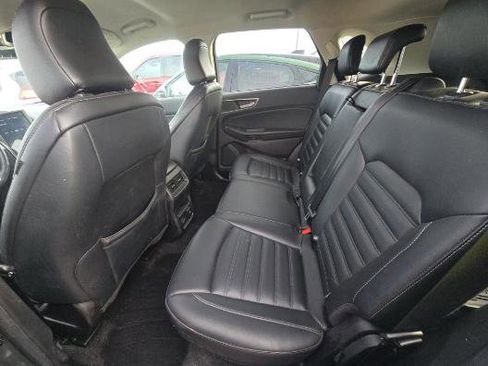 Used 2022 Ford Edge SEL w/ Convenience Package image 12