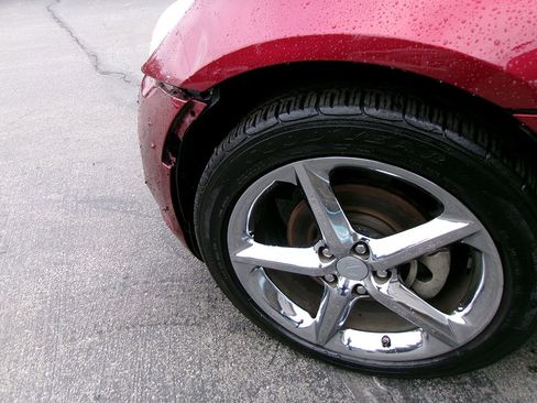 Used 2009 Saturn Sky Ruby Red image 5