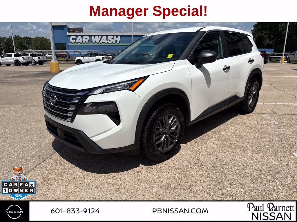 Used 2025 Nissan Rogue S FWD image 13