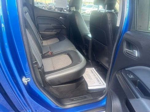 Used 2018 Chevrolet Colorado Z71 AWD/4WD image 17