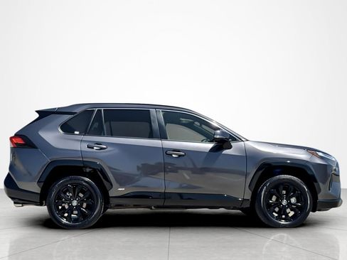 Certified 2025 Toyota RAV4 SE w/ Convenience Package AWD/4WD image 6