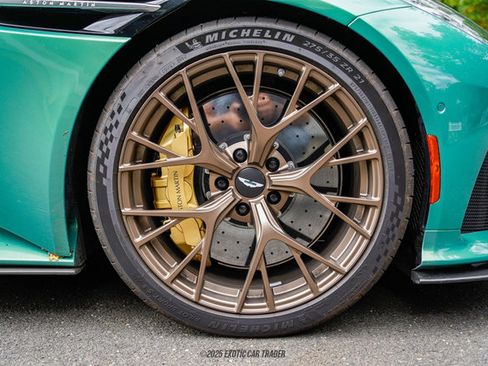 Used 2025 Aston Martin DB12 Coupe image 59