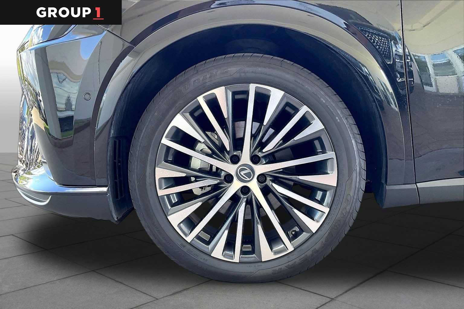 Used 2026 Lexus RX 350 Premium Plus w/ Convenience Package FWD image 9