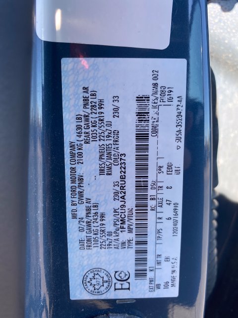Used 2024 Ford Escape Platinum AWD/4WD image 26