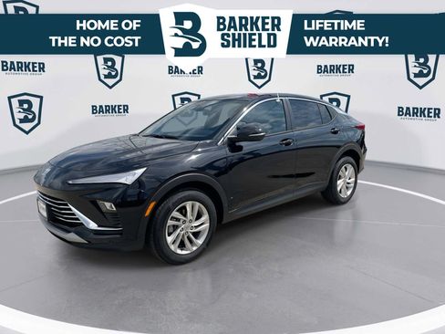 Used 2024 Buick Envista Sport Touring w/ Convenience I Package FWD image 5