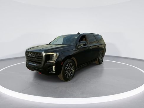 Used 2023 GMC Yukon AT4 w/ AT4 Premium Plus Package AWD/4WD image 4