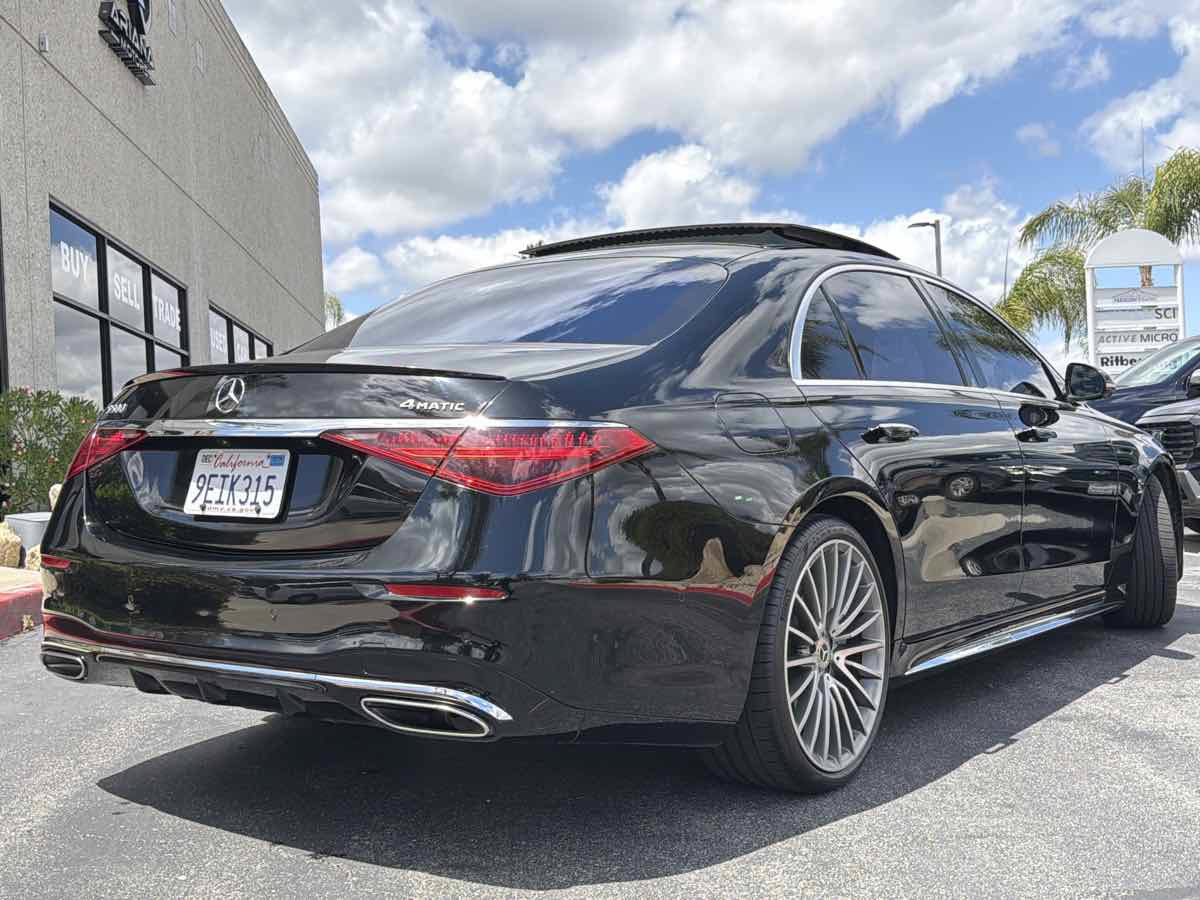 Used 2023 Mercedes-Benz S 500 4MATIC w/ AMG Line image 5
