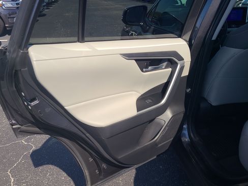 Certified 2023 Toyota RAV4 XLE w/ Convenience Package image 11