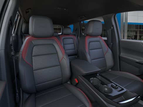 New 2026 Chevrolet Equinox RS w/ LPO, Floor Liner Package AWD/4WD image 39