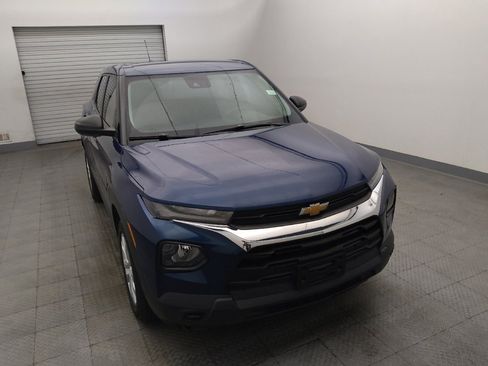 Used 2021 Chevrolet TrailBlazer LS FWD image 14