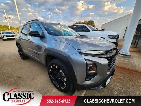 Used 2025 Chevrolet Equinox RS w/ Safety and Technology Package FWD image 1