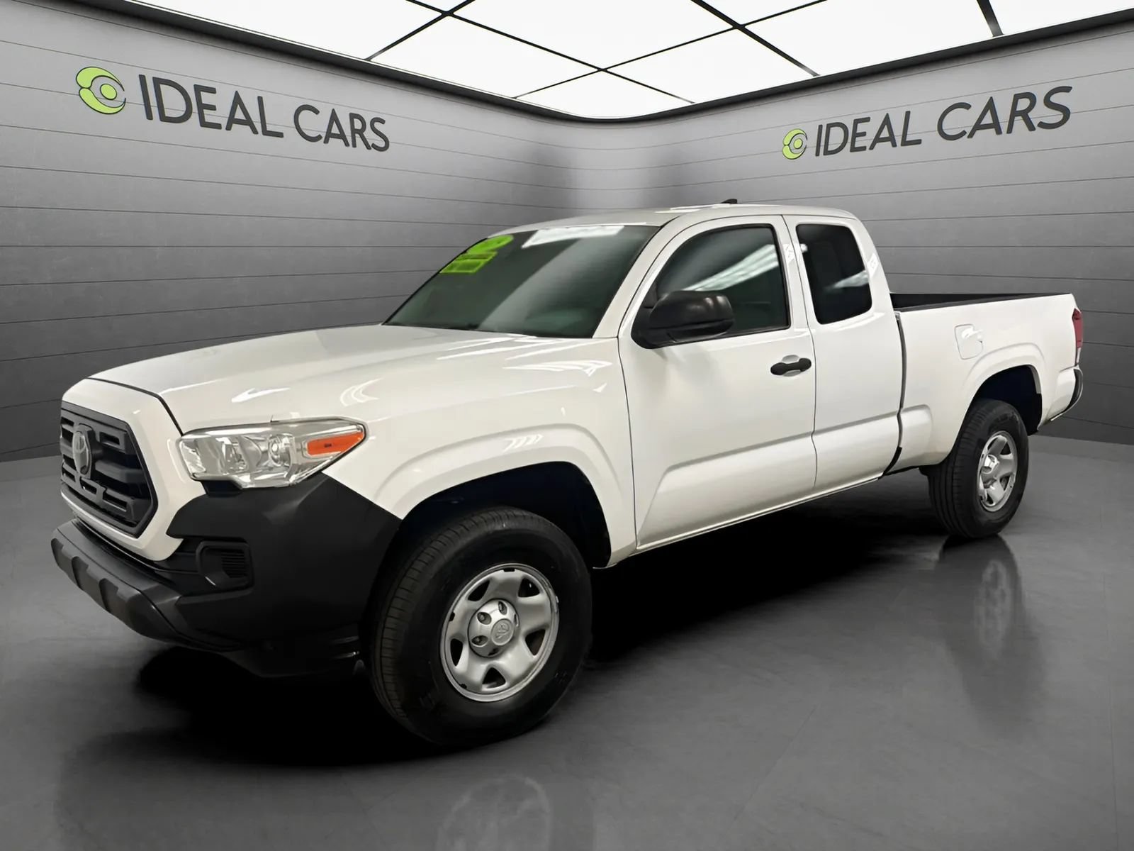 Used 2019 Toyota Tacoma SR RWD image 1