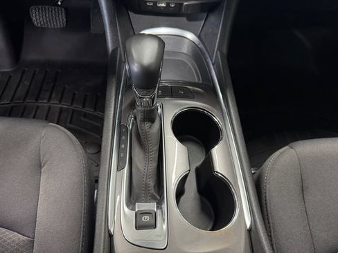 Used 2022 Chevrolet Malibu LT FWD image 18