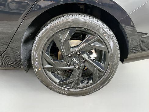 New 2026 Hyundai Elantra Sport FWD image 28
