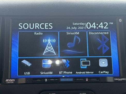 Used 2018 Jeep Wrangler Unlimited Sport S AWD/4WD image 23