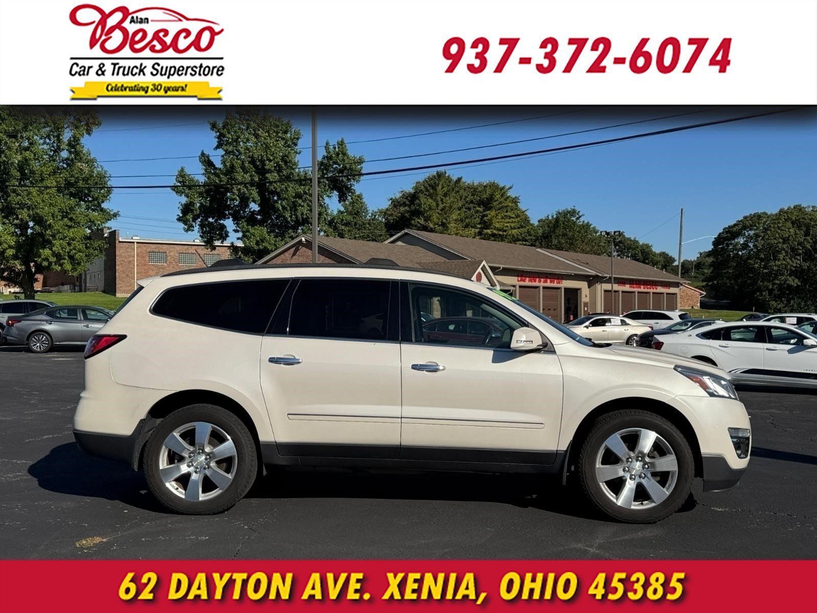 Used 2015 Chevrolet Traverse LTZ FWD image 3