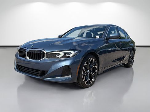 Used 2025 BMW 330i Sedan RWD image 7