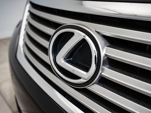 Used 2011 Lexus LS 460 AWD w/ Luxury Value Edition image 3