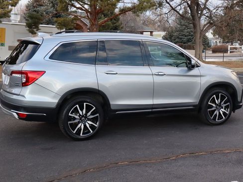 Used 2020 Honda Pilot Touring image 4