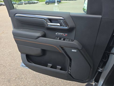 New 2026 GMC Sierra 1500 AT4 w/ AT4 Premium Package AWD/4WD image 27