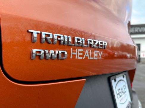 Used 2022 Chevrolet TrailBlazer LT image 35