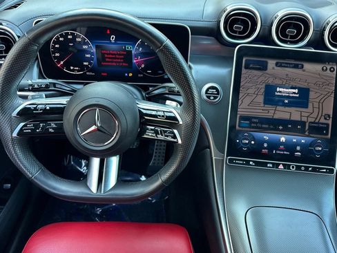 Certified 2024 Mercedes-Benz GLC 300 4MATIC image 29