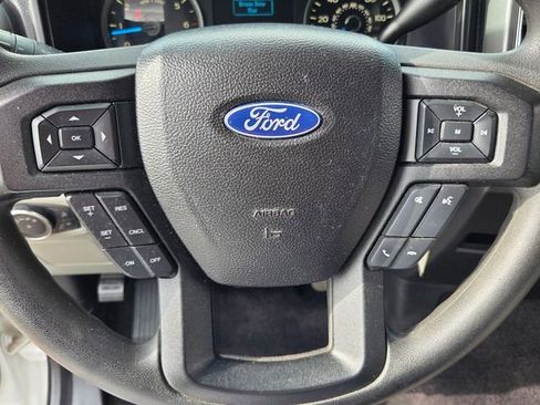 Used 2017 Ford F150 XLT image 29