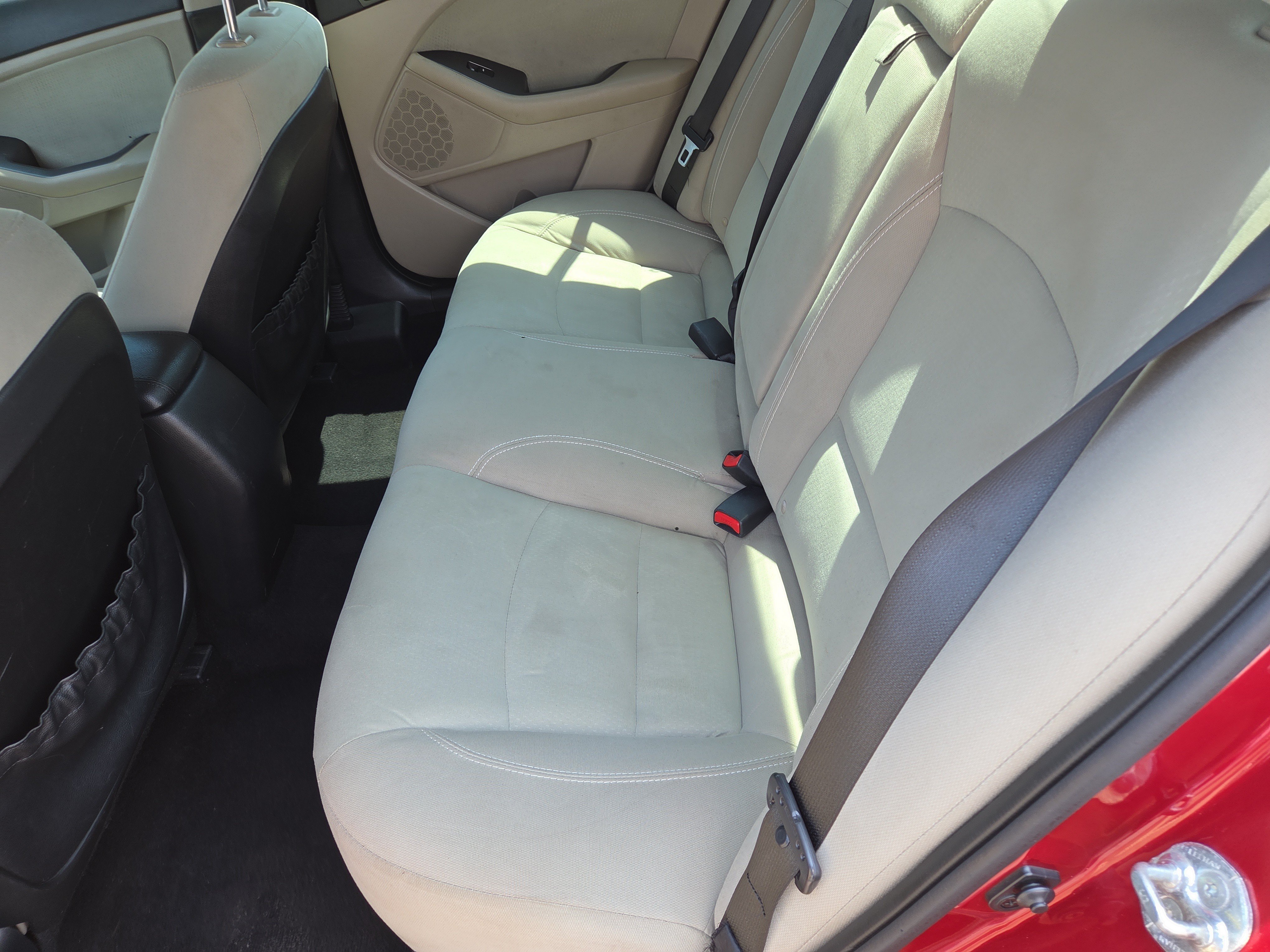 Used 2015 Kia Optima LX FWD image 12
