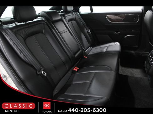 Used 2020 Lincoln Continental AWD w/ Premium Package image 20