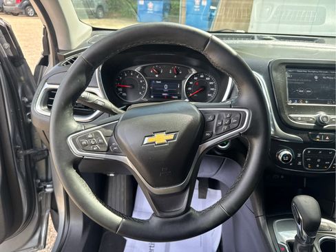 Used 2023 Chevrolet Equinox LT w/ Driver Convenience Package image 20