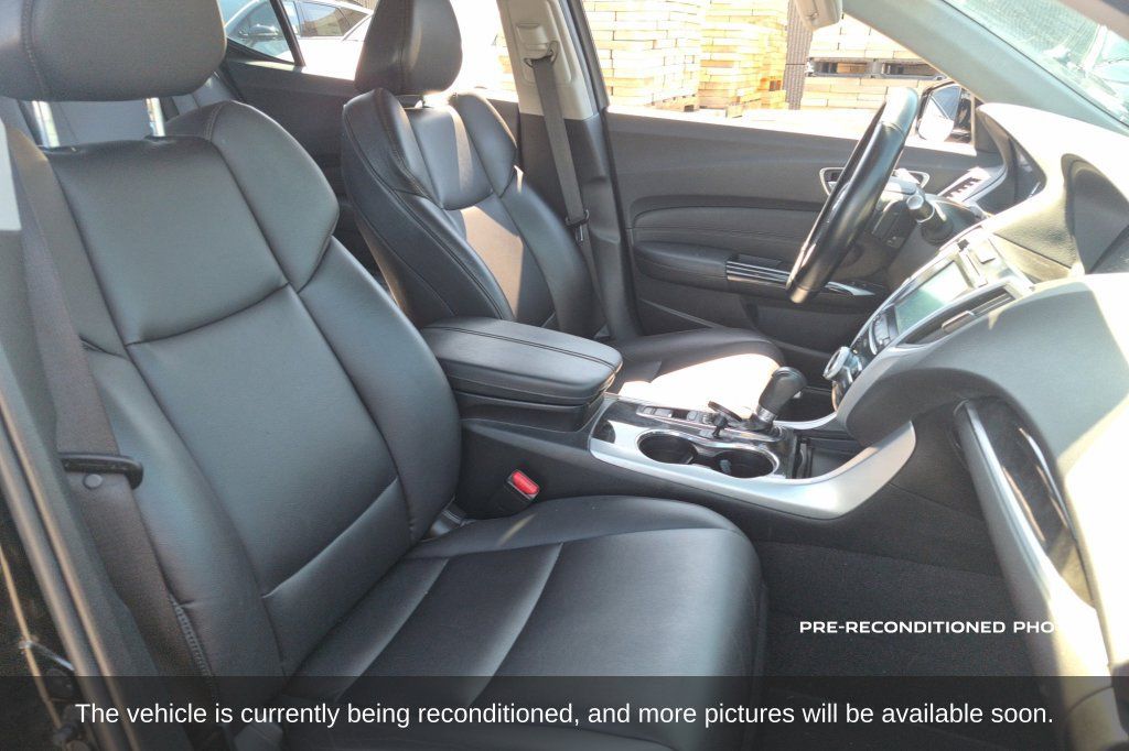 Used 2019 Acura TLX FWD image 15