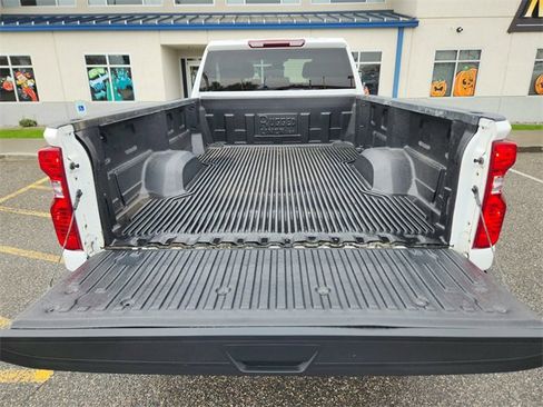 Used 2024 Chevrolet Silverado 2500 W/T image 15