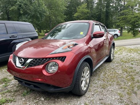 Used 2016 Nissan Juke S FWD image 6