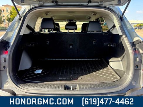 Used 2024 Kia Seltos S image 17