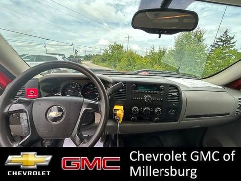 Used 2009 Chevrolet Silverado 3500 W/T AWD/4WD image 18