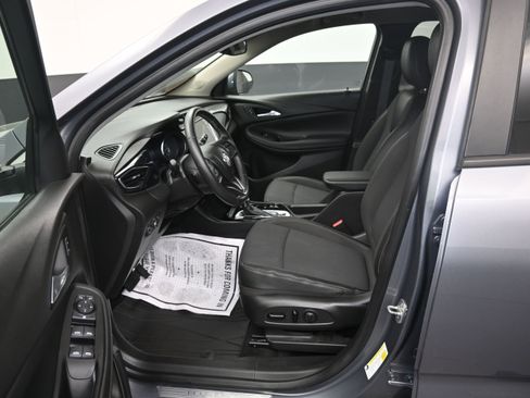 Used 2021 Buick Encore GX Preferred w/ Cold Weather Comfort Package FWD image 20