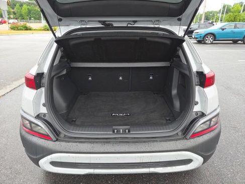 Used 2022 Hyundai Kona SEL AWD/4WD image 7