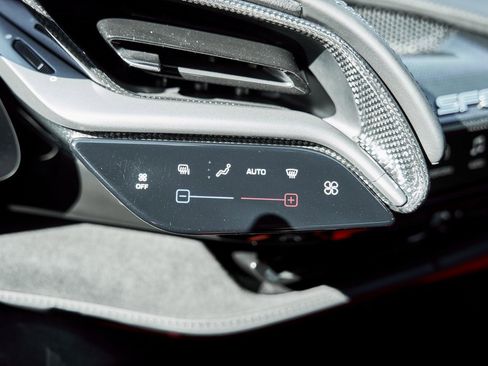 Used 2023 Ferrari SF90 Stradale Base image 66