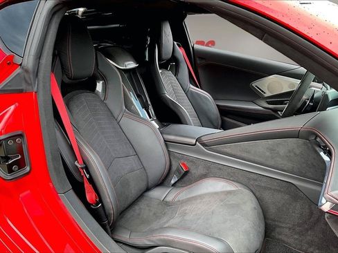 Used 2020 Chevrolet Corvette Stingray Premium Cpe w/ 3LT Preferred Equipment Group RWD image 28