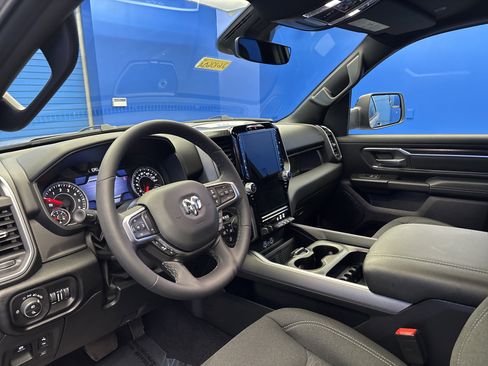 Used 2026 RAM 1500 Big Horn AWD/4WD image 11