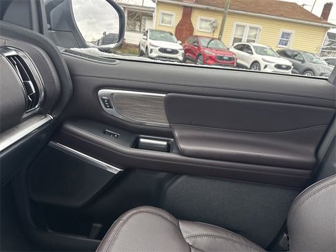 New 2025 Ford Expedition Max Platinum w/ Platinum Ultimate Package image 25