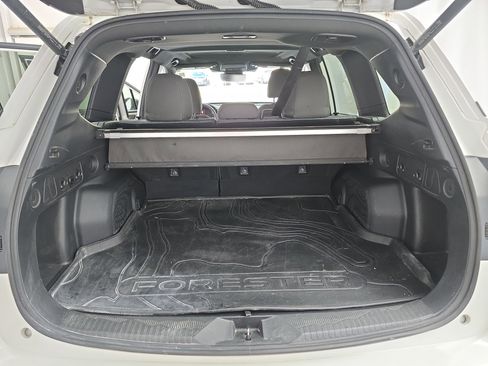 Used 2025 Subaru Forester Premium w/ Convenience Package #1 AWD/4WD image 12