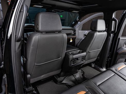 Used 2025 GMC Sierra 2500 AT4 w/ AT4 Premium Plus Package image 33