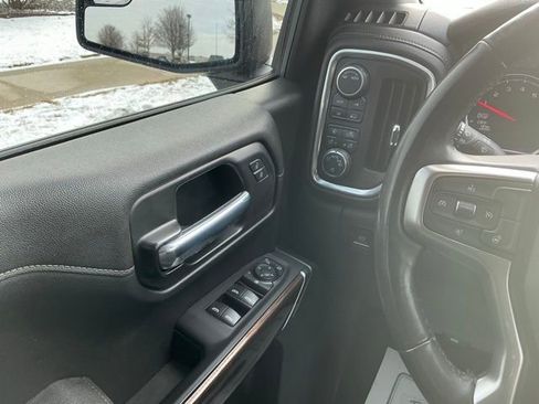 Used 2021 Chevrolet Silverado 1500 RST image 23