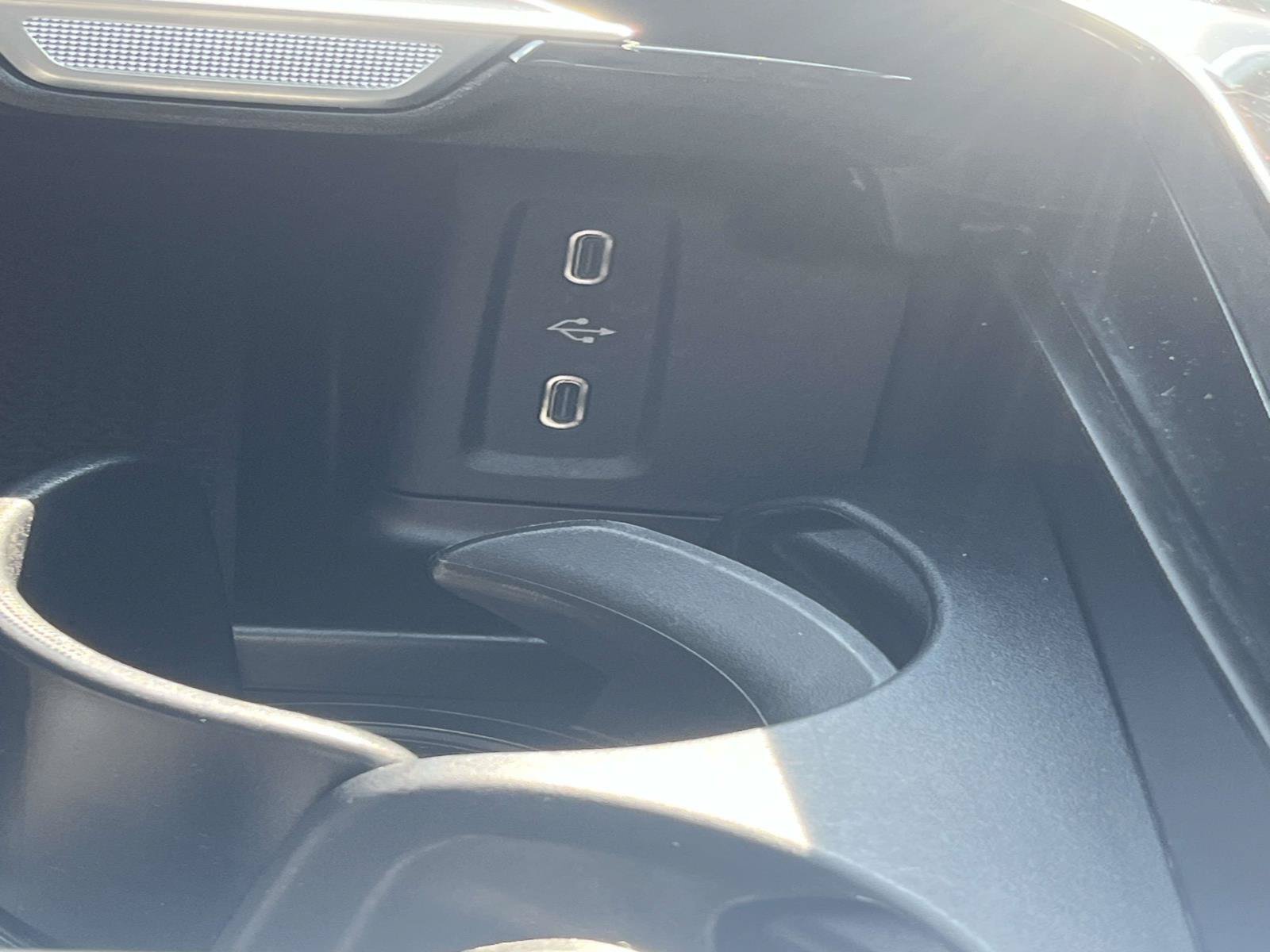 Used 2026 Mercedes-Benz GLC 300 4MATIC image 36