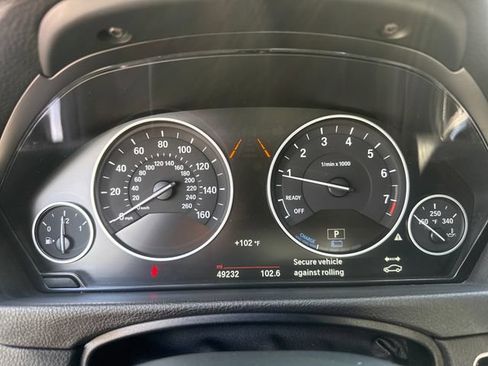 Used 2018 BMW 330e RWD image 12