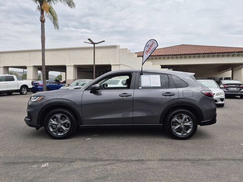 Used 2026 Honda HR-V LX image 2