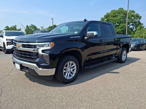 Used 2023 Chevrolet Silverado 1500 LT AWD/4WD image 6