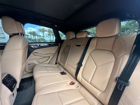 New 2026 Porsche Macan AWD/4WD image 36